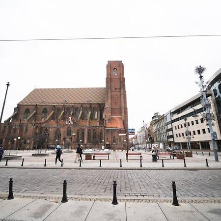 4 Rooms Apartment On Martket Square - Nice View - 150 M Town Hall Wroclaw Dış mekan fotoğraf