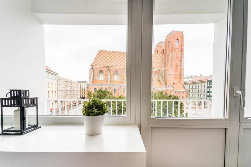 4 Rooms Apartment On Martket Square - Nice View - 150 M Town Hall Wroclaw Dış mekan fotoğraf